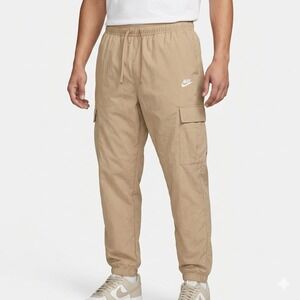NEW Nike Sportswear Club Woven Cargo Pants Mens XL Khaki Standard Fit HJ1990-297